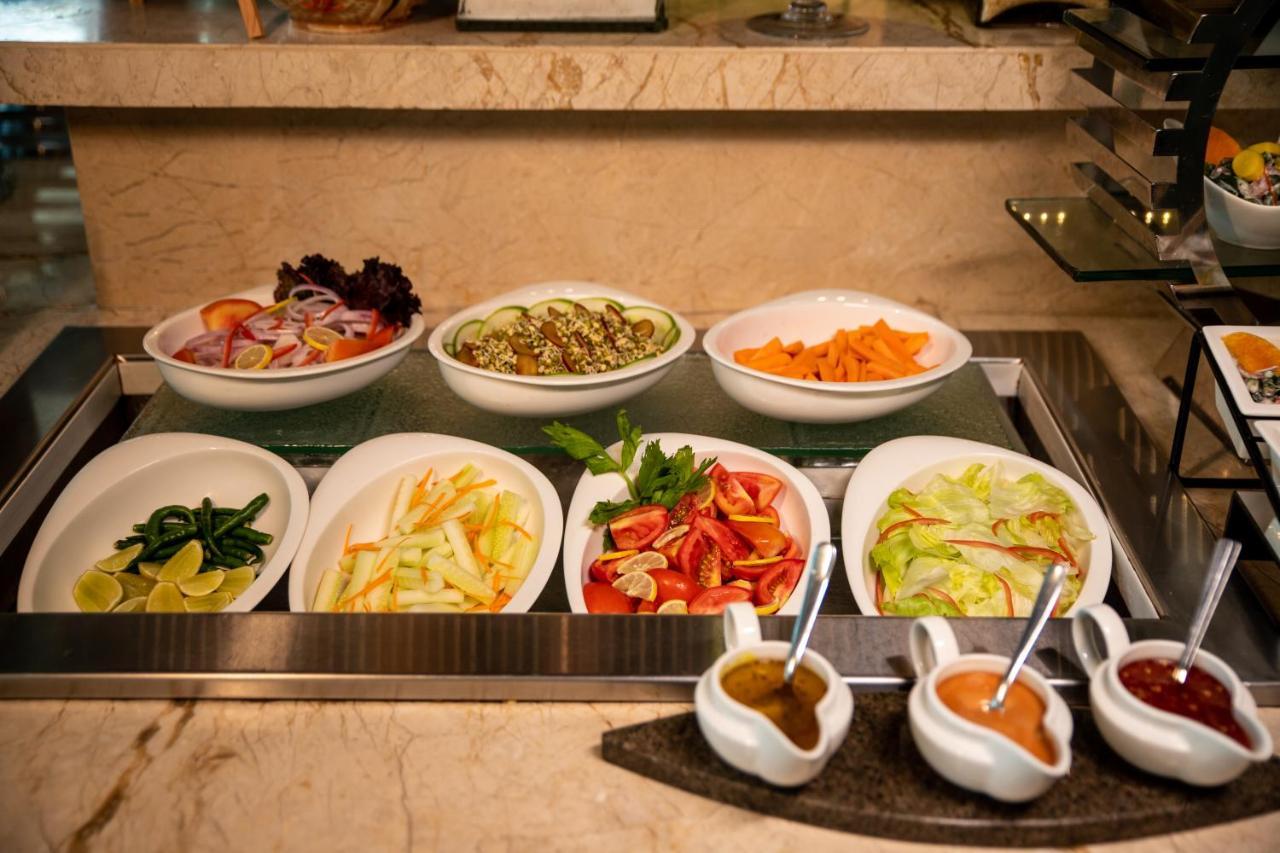 होटल Howard Johnson By Wyndham Roop Nagar 4*