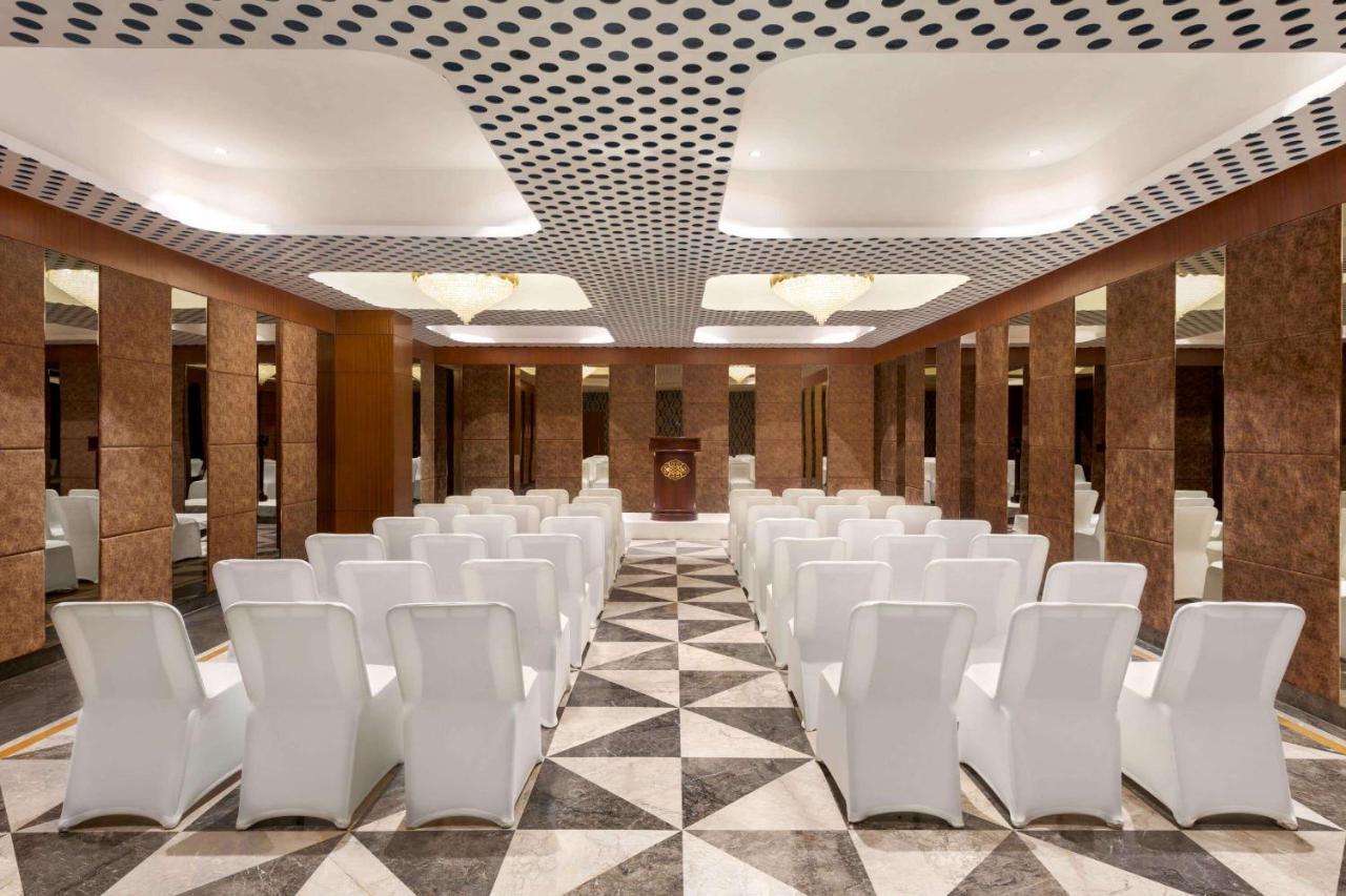 होटल Howard Johnson By Wyndham Roop Nagar